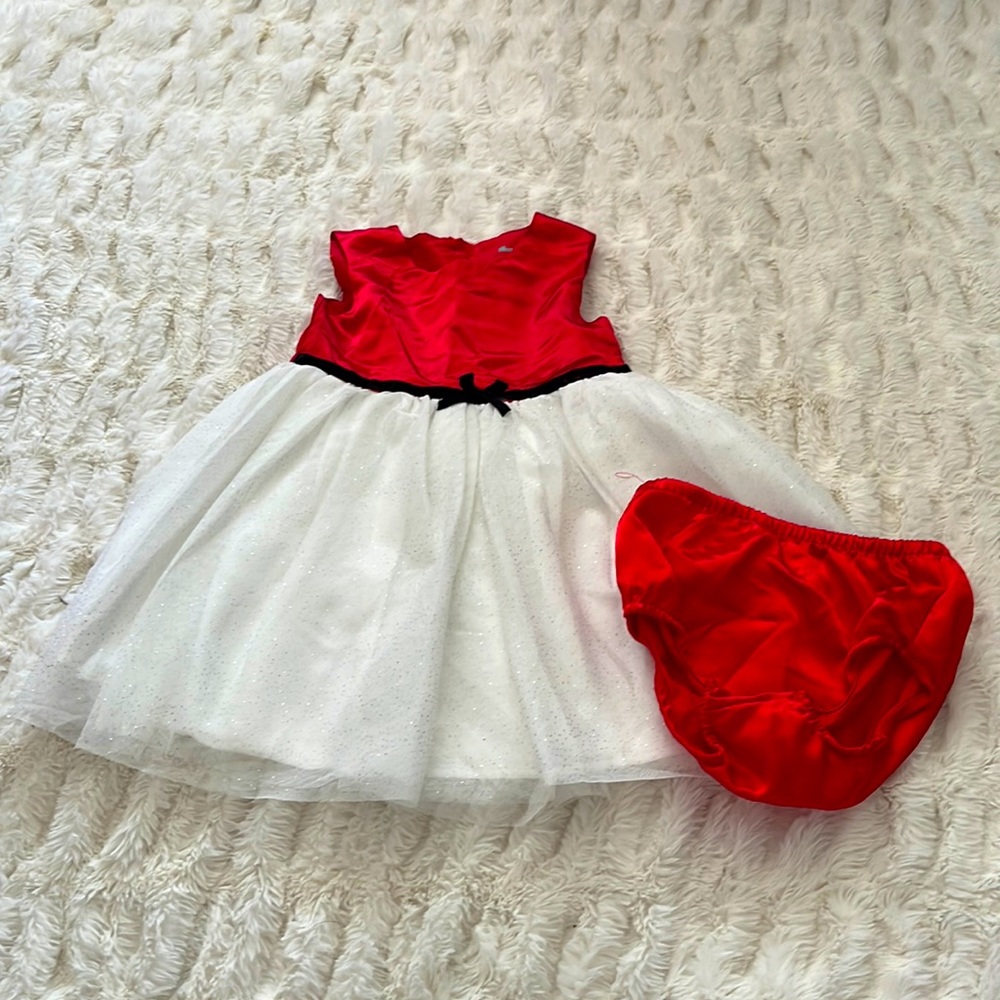 Baby girl dress size 24 months.